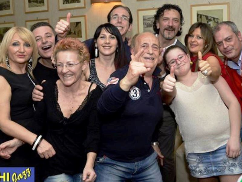 gruppo freketeve club per divertirsi uscire a pescara