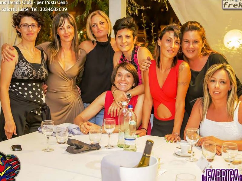 nettuno beach club riunione cena amiche colleghe