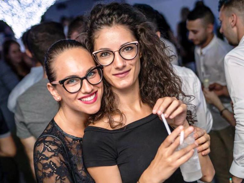 tortuga beach club bellissime donne si trovano