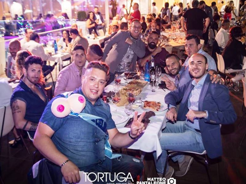 tortuga beach club addio al celibato