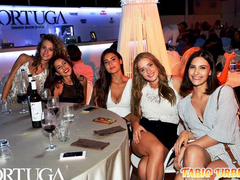 tortuga beach club riunione di amiche